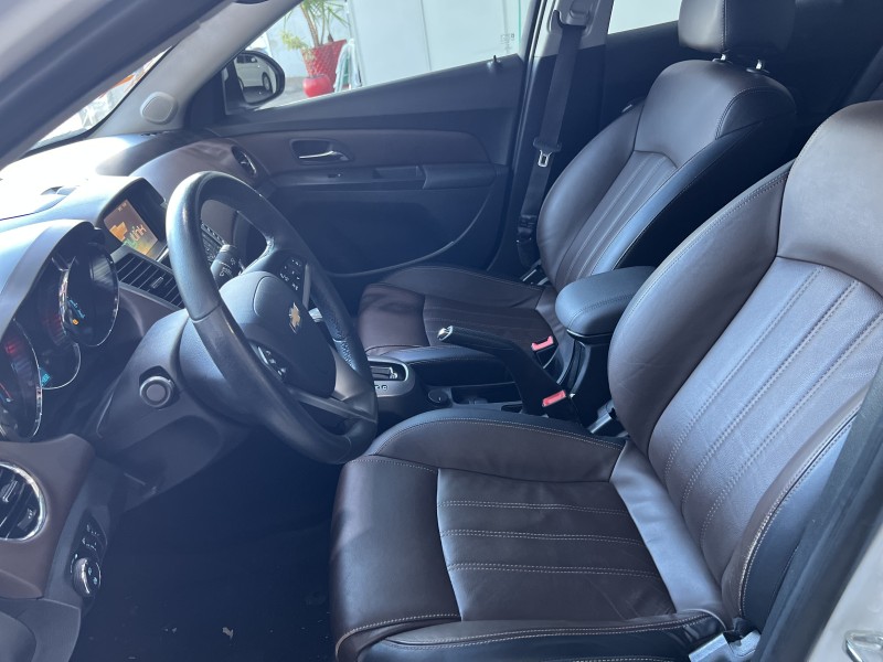 CRUZE 1.8 LTZ 16V FLEX 4P AUTOMÁTICO - 2015 - PORTãO