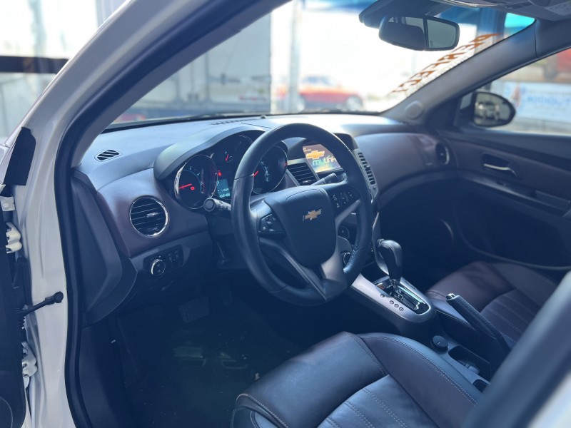 CRUZE 1.8 LTZ 16V FLEX 4P AUTOMÁTICO - 2015 - PORTãO