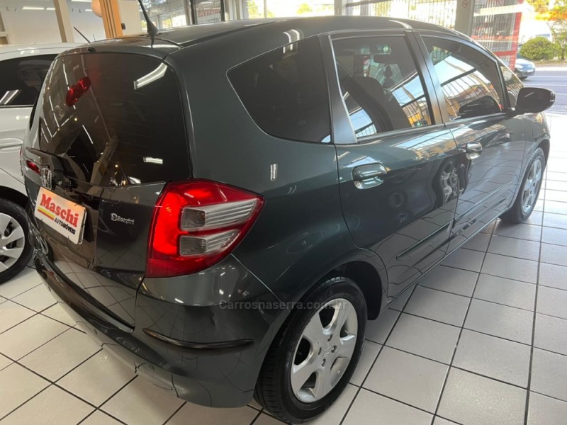 FIT 1.4 LX 8V GASOLINA 4P AUTOMÁTICO - 2010 - CAXIAS DO SUL