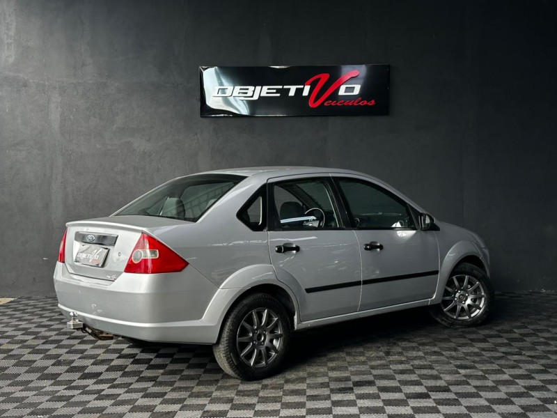 FIESTA 1.0 MPI SEDAN 8V FLEX 4P MANUAL - 2006 - CAXIAS DO SUL