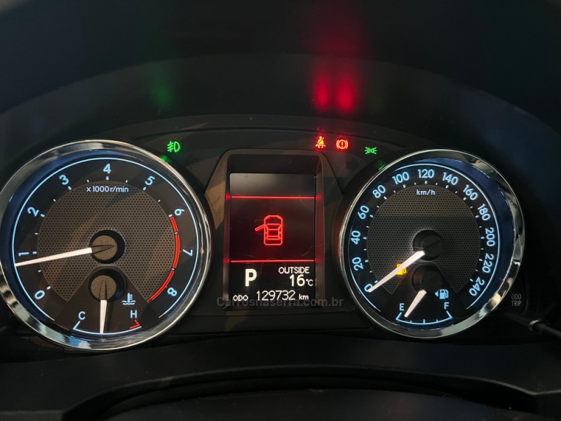 COROLLA 2.0 XEI 16V FLEX 4P AUTOMÁTICO - 2017 - CAXIAS DO SUL