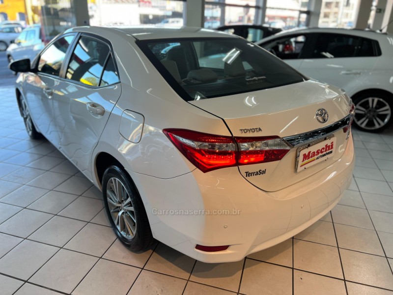 COROLLA 2.0 XEI 16V FLEX 4P AUTOMÁTICO - 2017 - CAXIAS DO SUL