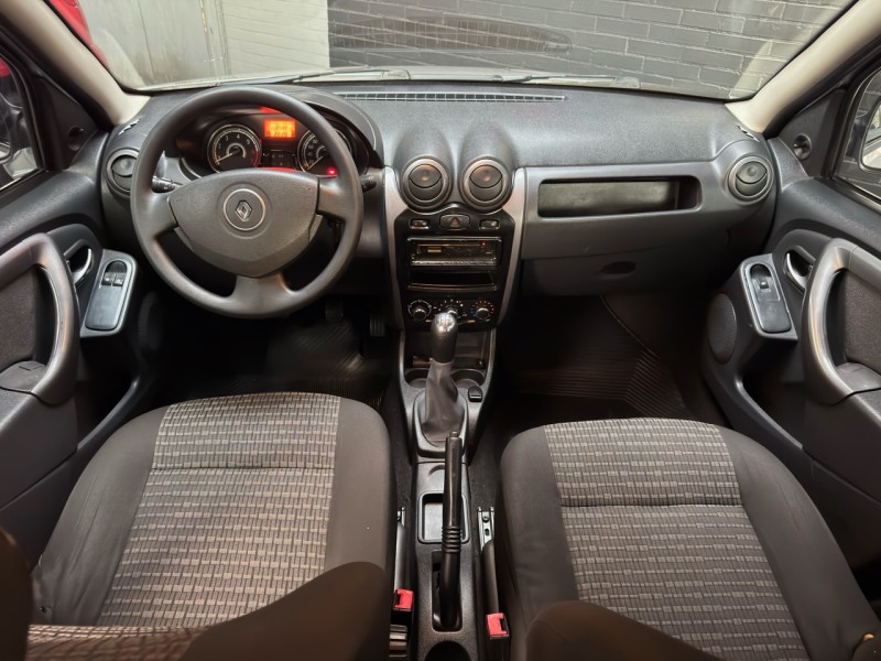 SANDERO 1.0 EXPRESSION 16V FLEX 4P MANUAL - 2013 - CAXIAS DO SUL