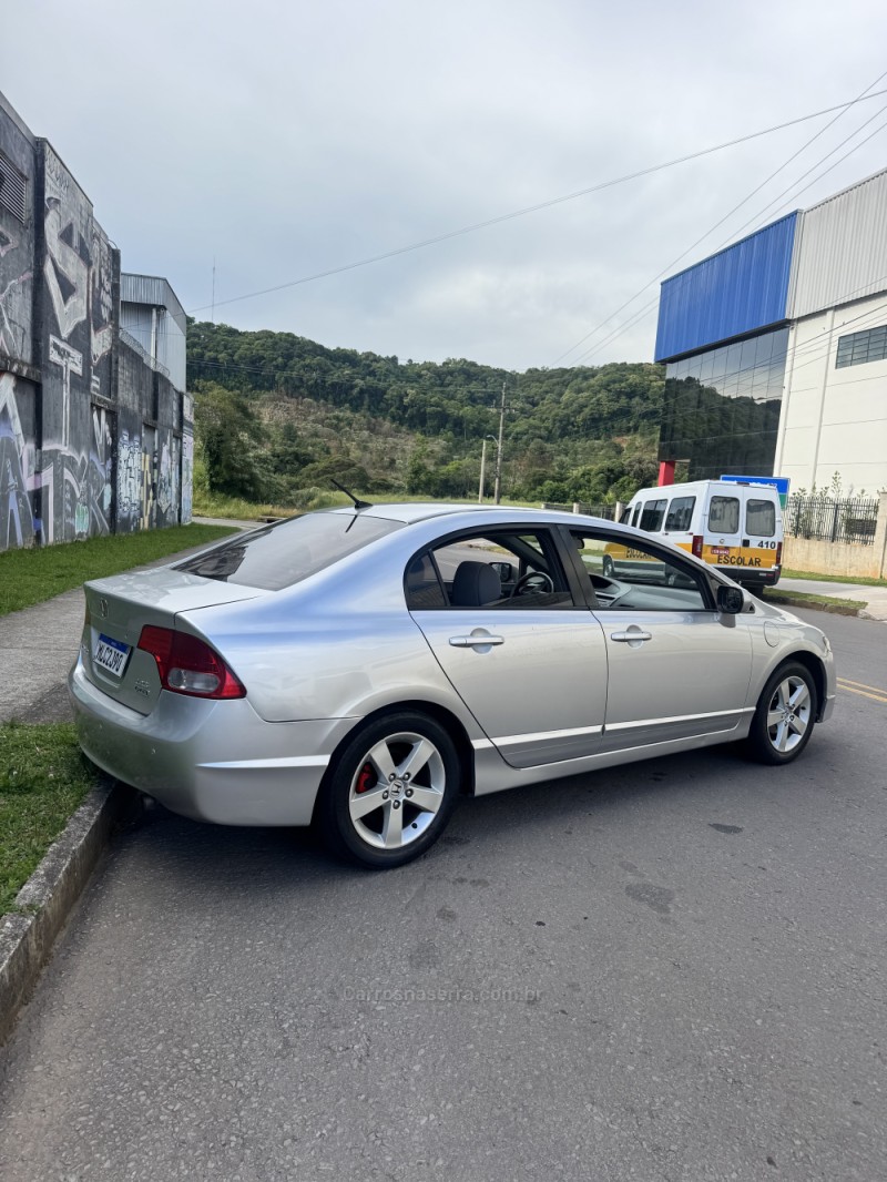 CIVIC 1.8 LXS 16V FLEX 4P MANUAL - 2008 - CAXIAS DO SUL