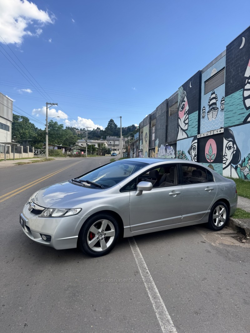CIVIC 1.8 LXS 16V FLEX 4P MANUAL - 2008 - CAXIAS DO SUL