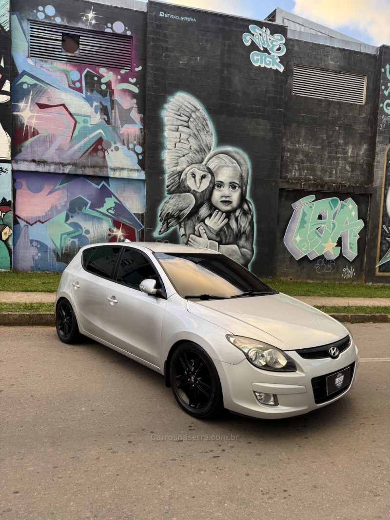 i30 2.0 mpi 16v gasolina 4p manual 2012 caxias do sul