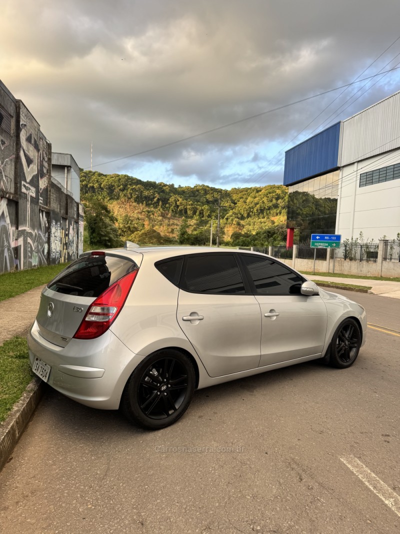 I30 2.0 MPI 16V GASOLINA 4P MANUAL - 2012 - CAXIAS DO SUL