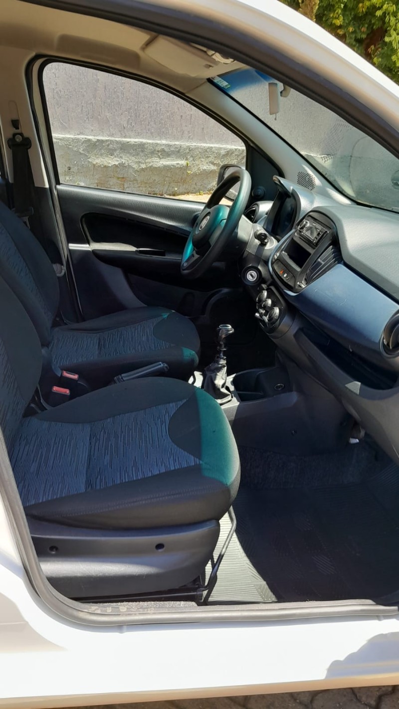 UNO 1.0 FIREFLY FLEX ATTRACTIVE 4P MANUAL - 2019 - ESTRELA