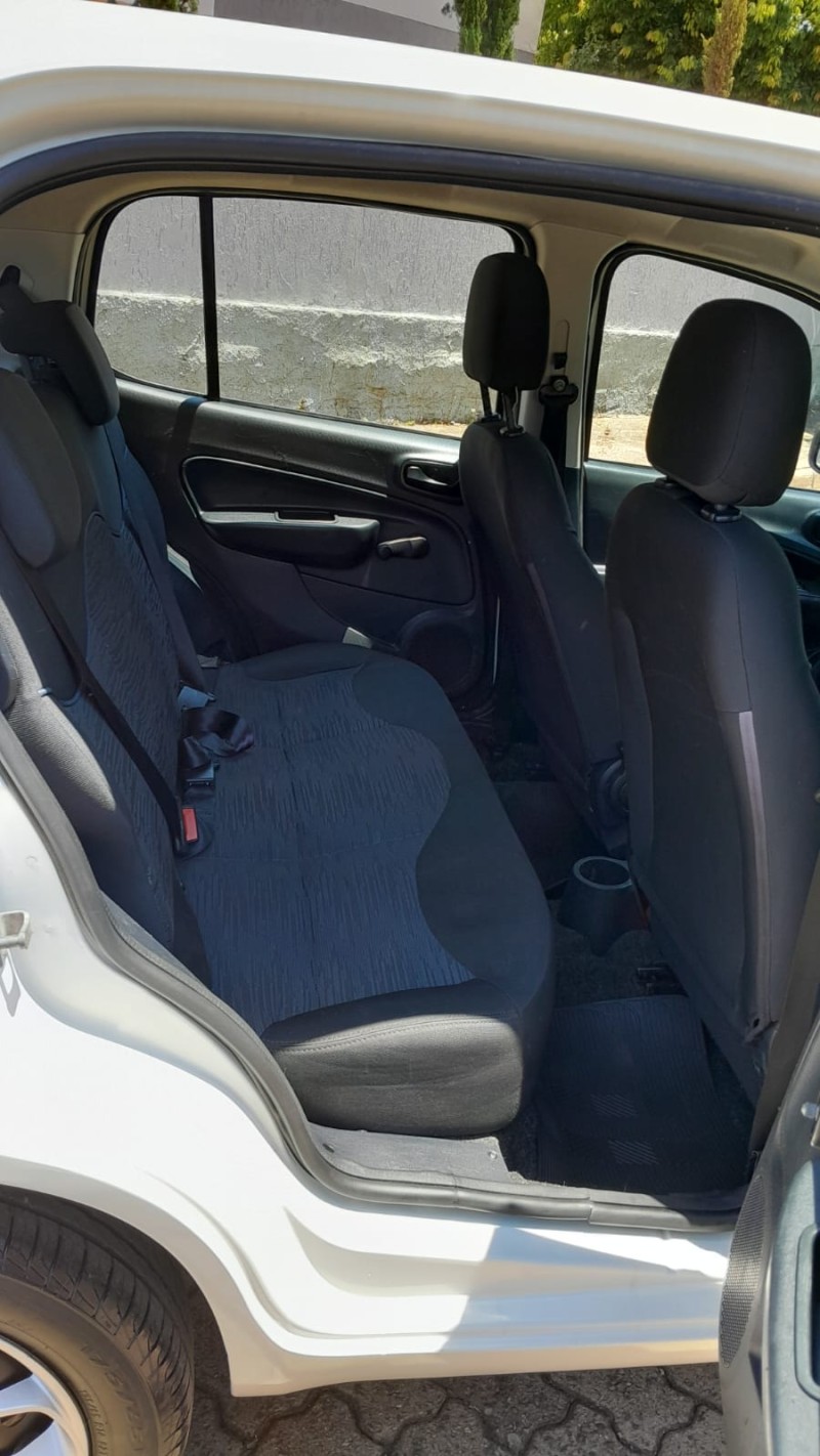 UNO 1.0 FIREFLY FLEX ATTRACTIVE 4P MANUAL - 2019 - ESTRELA