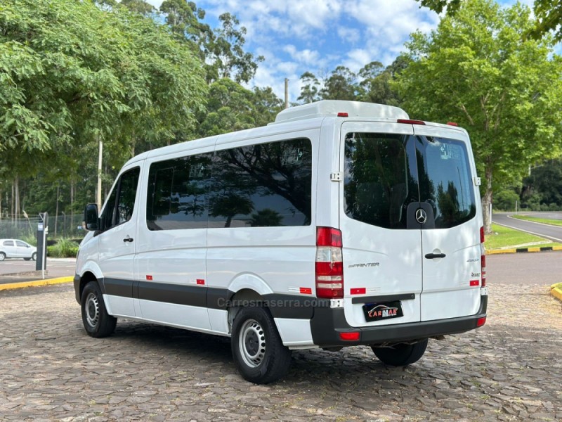 SPRINTER 2.2 415 CDI VAN 10 LUGARES TETO BAIXO 16V BI-TURBO DIESEL MANUAL - 2018 - DOIS IRMãOS