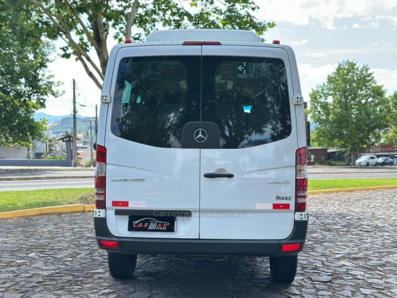 SPRINTER 2.2 415 CDI VAN 10 LUGARES TETO BAIXO 16V BI-TURBO DIESEL MANUAL - 2018 - DOIS IRMãOS