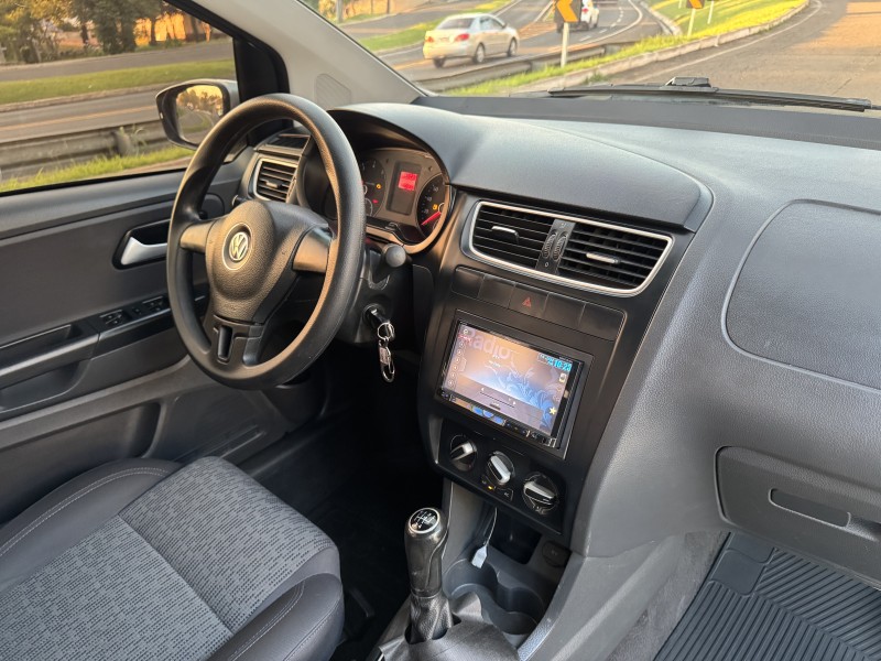 FOX 1.0 ITREND 8V FLEX 4P MANUAL - 2013 - DOIS IRMãOS