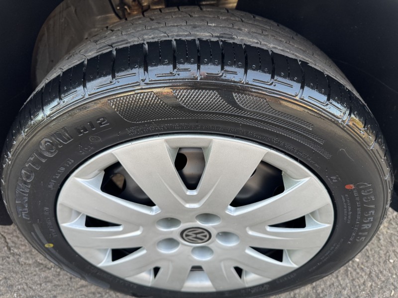 FOX 1.0 ITREND 8V FLEX 4P MANUAL - 2013 - DOIS IRMãOS