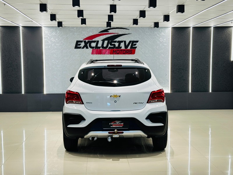 ONIX 1.4 MPFI ACTIV 8V FLEX 4P AUTOMÁTICO - 2018 - CAXIAS DO SUL