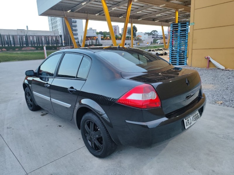 MÉGANE 1.6 DYNAMIQUE 16V FLEX 4P MANUAL - 2009 - FARROUPILHA