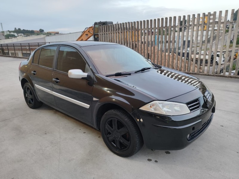 MÉGANE 1.6 DYNAMIQUE 16V FLEX 4P MANUAL - 2009 - FARROUPILHA