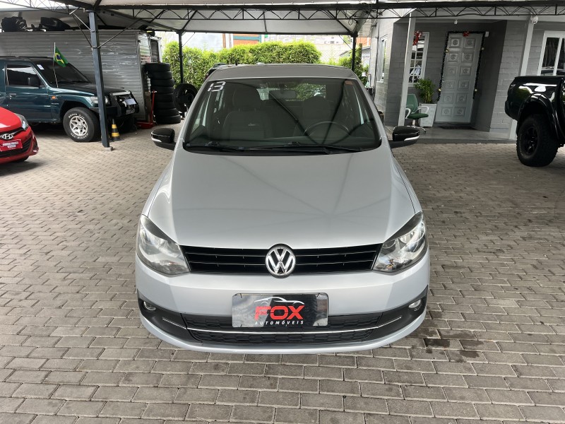 FOX 1.0 MI SILVERFOX 8V FLEX 4P MANUAL - 2013 - CAXIAS DO SUL