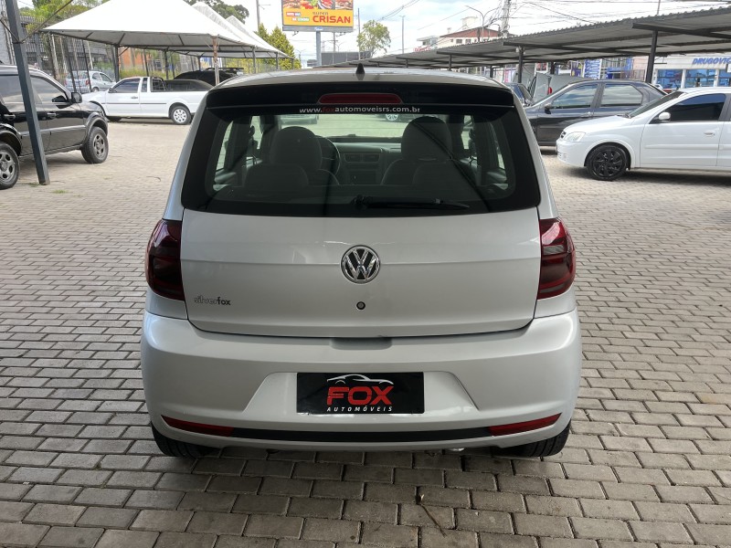 FOX 1.0 MI SILVERFOX 8V FLEX 4P MANUAL - 2013 - CAXIAS DO SUL