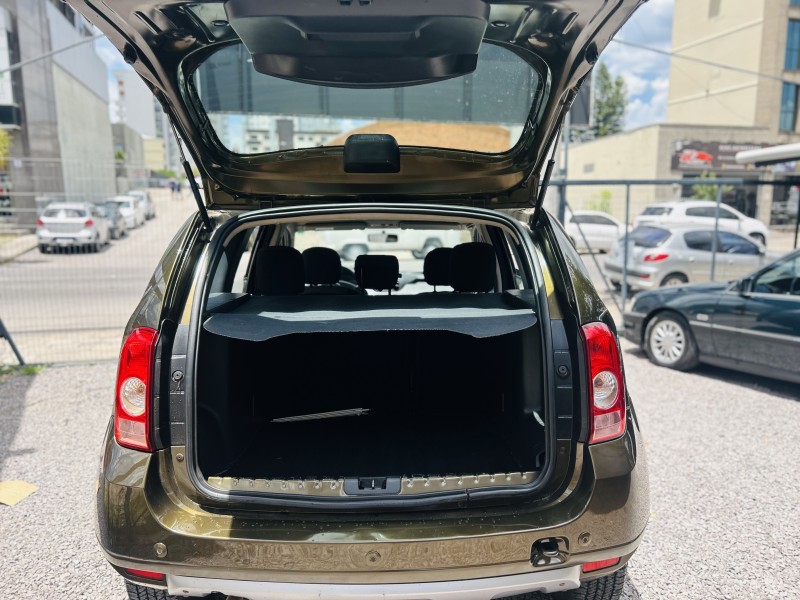 DUSTER 1.6 DYNAMIQUE 4X2 16V FLEX 4P MANUAL - 2014 - CAXIAS DO SUL