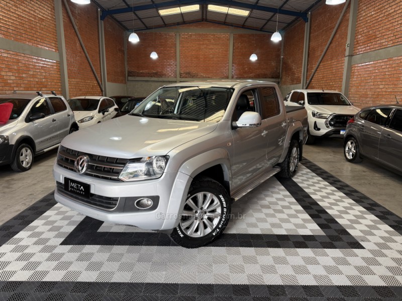 AMAROK 2.0 HIGHLINE 4X4 CD 16V TURBO INTERCOOLER DIESEL 4P AUTOMÁTICO