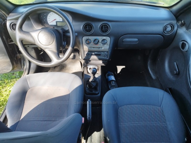 CELTA 1.0 MPFI SUPER 8V FLEX 2P MANUAL - 2002 - NOVO HAMBURGO