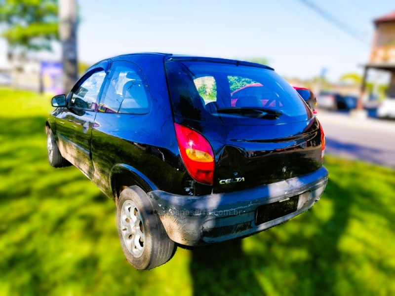 CELTA 1.0 MPFI SUPER 8V FLEX 2P MANUAL - 2002 - NOVO HAMBURGO