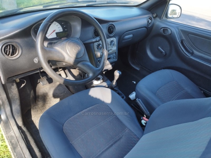 CELTA 1.0 MPFI SUPER 8V FLEX 2P MANUAL - 2002 - NOVO HAMBURGO