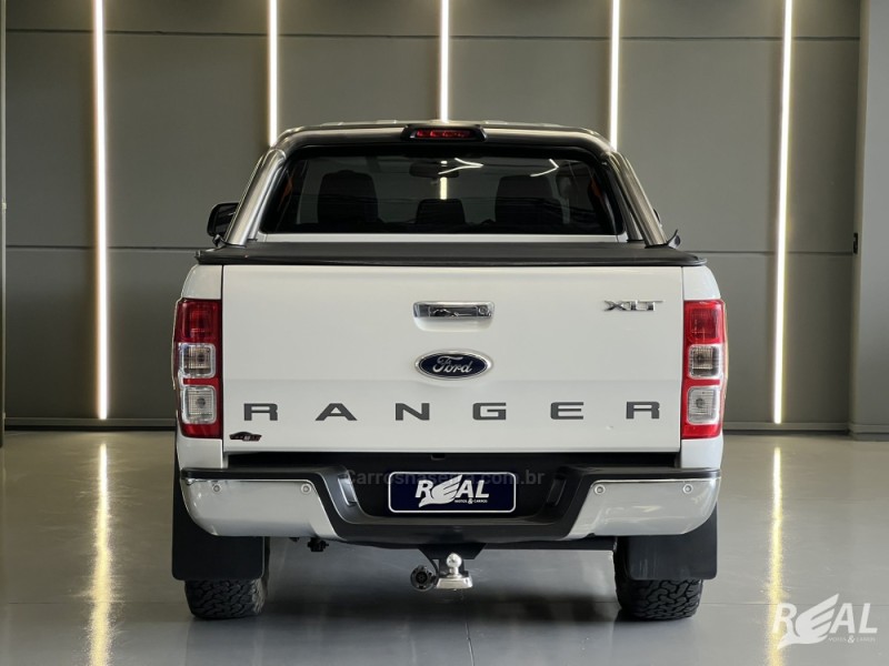 RANGER 2.5 XLT 4X2 CD 16V FLEX 4P MANUAL - 2014 - SAPIRANGA