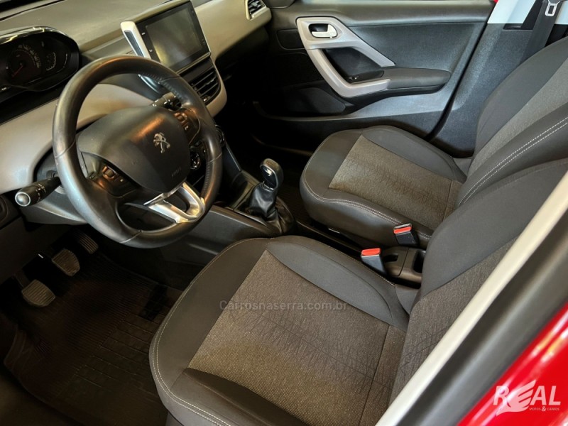 208 1.2 ACTIVE PACK 12V FLEX 4P MANUAL - 2018 - SAPIRANGA