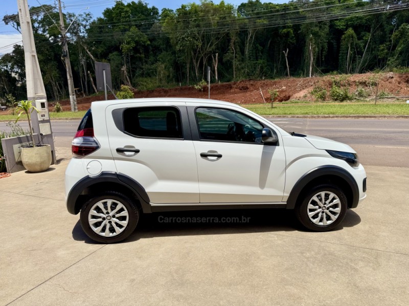 MOBI 1.0 6V DRIVE FLEX MANUAL - 2024 - LAJEADO