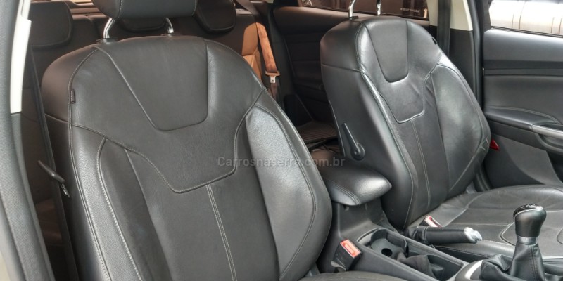 FOCUS 1.6 SE 16V FLEX 4P MANUAL - 2016 - SãO MARCOS