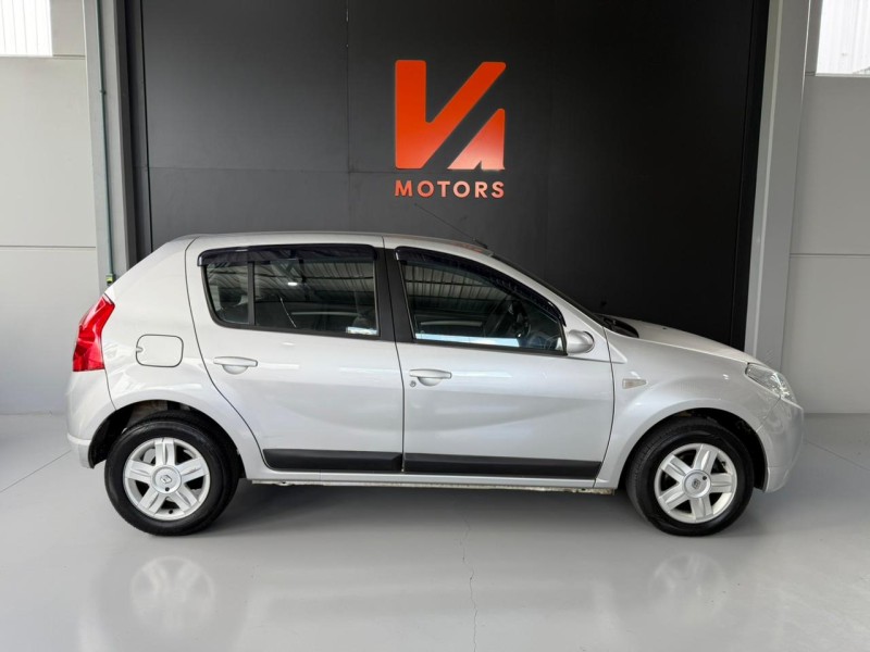 SANDERO 1.6 PRIVILÉGE 8V HI-FLEX 4P MANUAL - 2009 - CARLOS BARBOSA