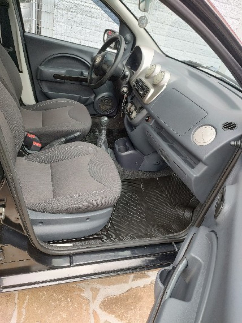 UNO 1.0 EVO WAY 8V FLEX 4P MANUAL - 2013 - TRêS COROAS