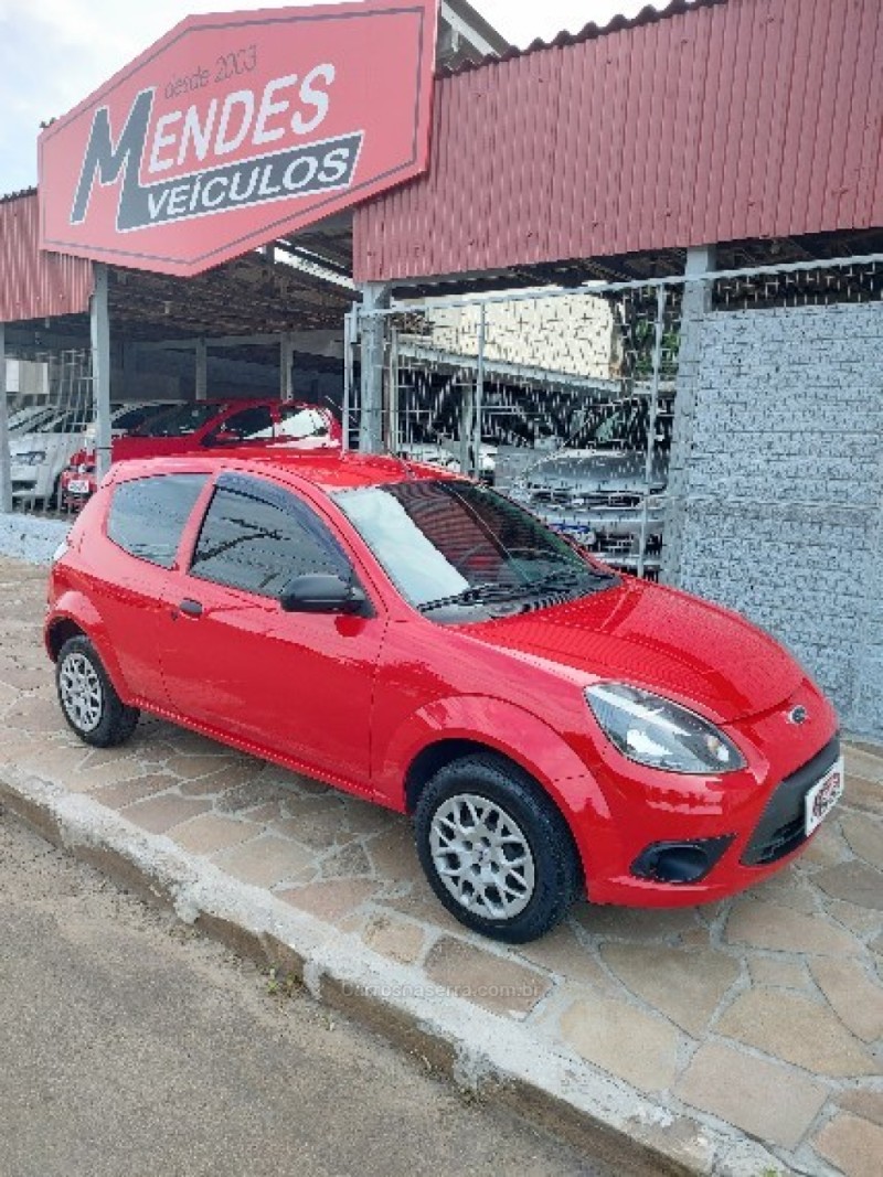 KA 1.0 I 8V GASOLINA 2P MANUAL - 2013 - TRêS COROAS