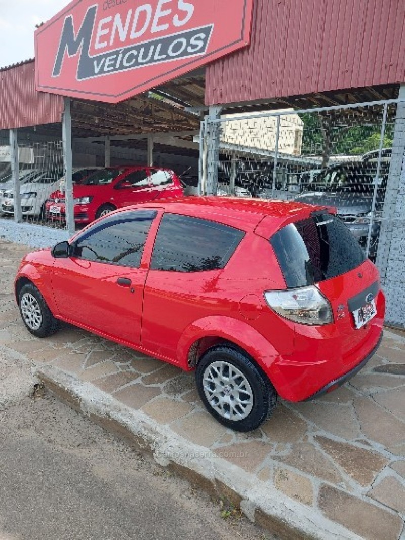 KA 1.0 I 8V GASOLINA 2P MANUAL - 2013 - TRêS COROAS