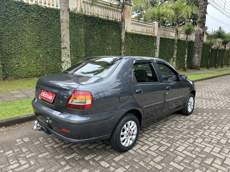 SIENA 1.0 MPI FIRE EX 8V GASOLINA 4P MANUAL - 2005 - CAXIAS DO SUL