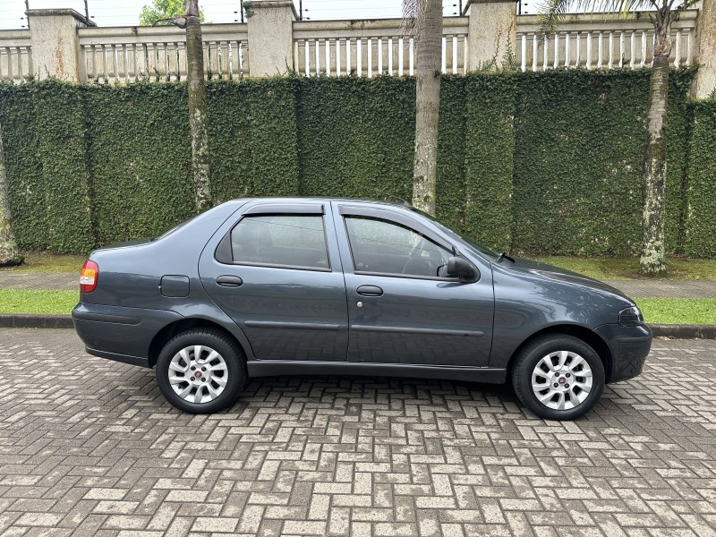 SIENA 1.0 MPI FIRE EX 8V GASOLINA 4P MANUAL - 2005 - CAXIAS DO SUL