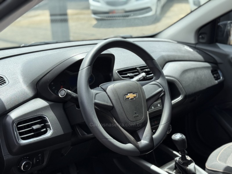 ONIX 1.0 LT 12V FLEX 4P MANUAL - 2014 - PAROBé