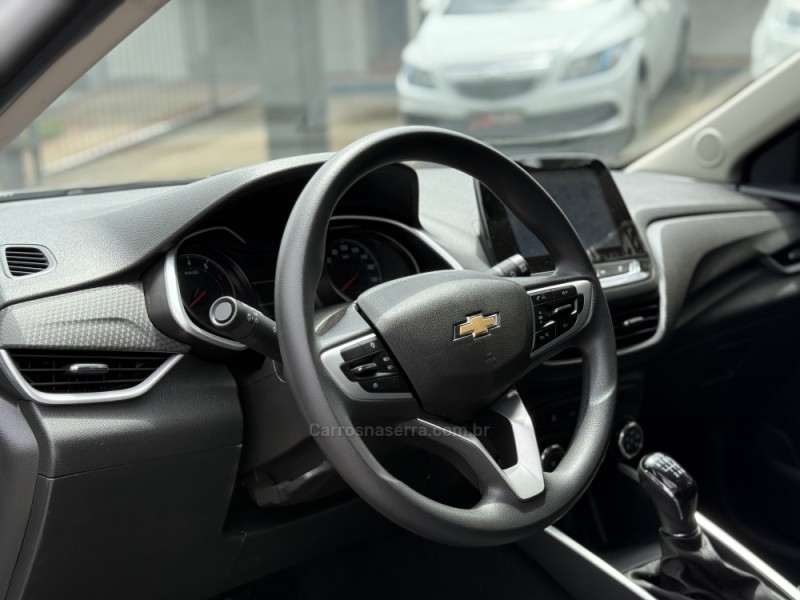 ONIX 1.0 LT 12V TURBO FLEX 4P MANUAL - 2023 - PAROBé