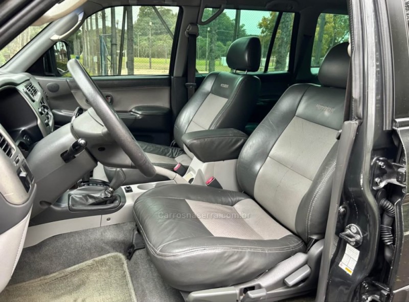 PAJERO 3.5 HPE 4X4 V6 24V FLEX 4P AUTOMÁTICO - 2007 - NOVA PRATA