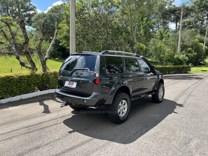 PAJERO 3.5 HPE 4X4 V6 24V FLEX 4P AUTOMÁTICO - 2007 - NOVA PRATA