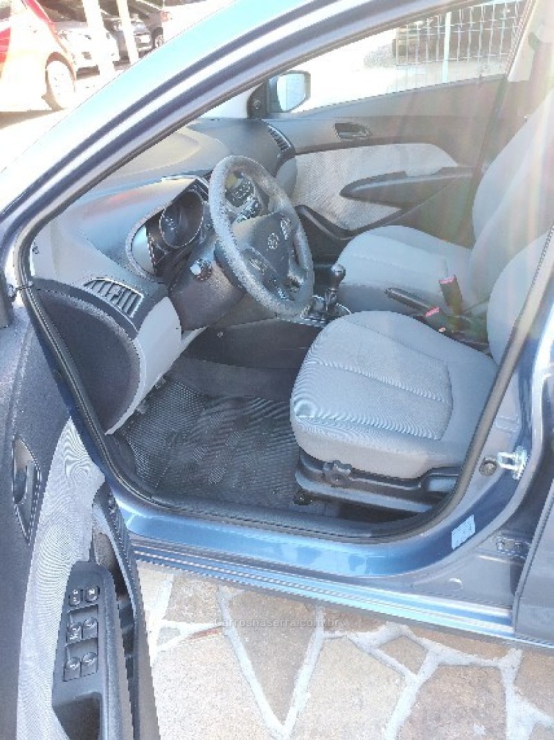 HB20S 1.0 COMFORT 12V FLEX 4P MANUAL - 2015 - TRêS COROAS