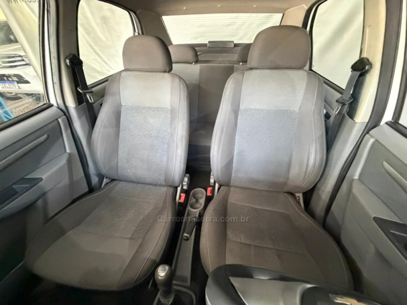 PRISMA 1.4 MPFI LT 8V FLEX 4P MANUAL - 2012 - NOVA PRATA