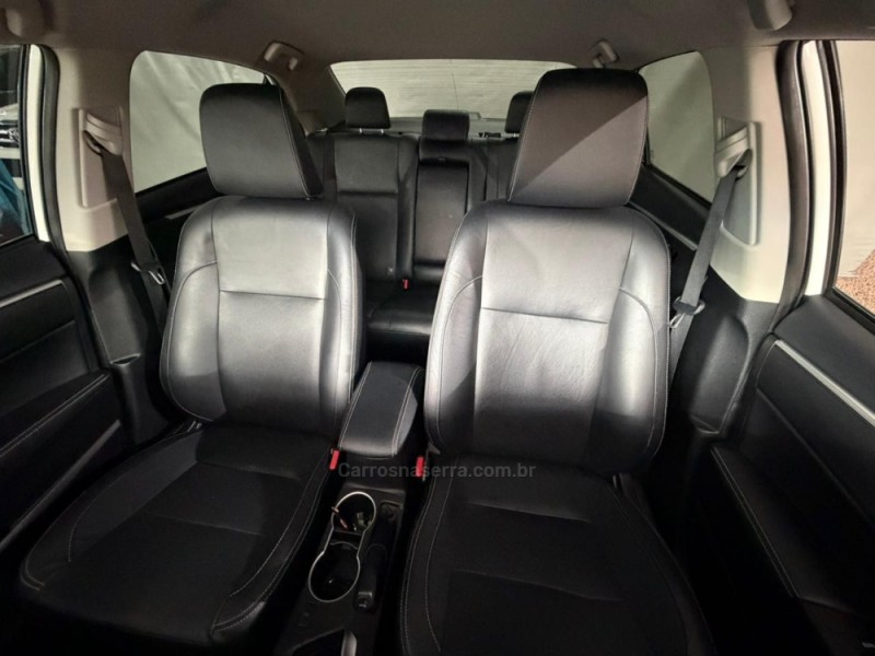 COROLLA 2.0 XEI 16V FLEX 4P AUTOMÁTICO - 2019 - NOVA PRATA