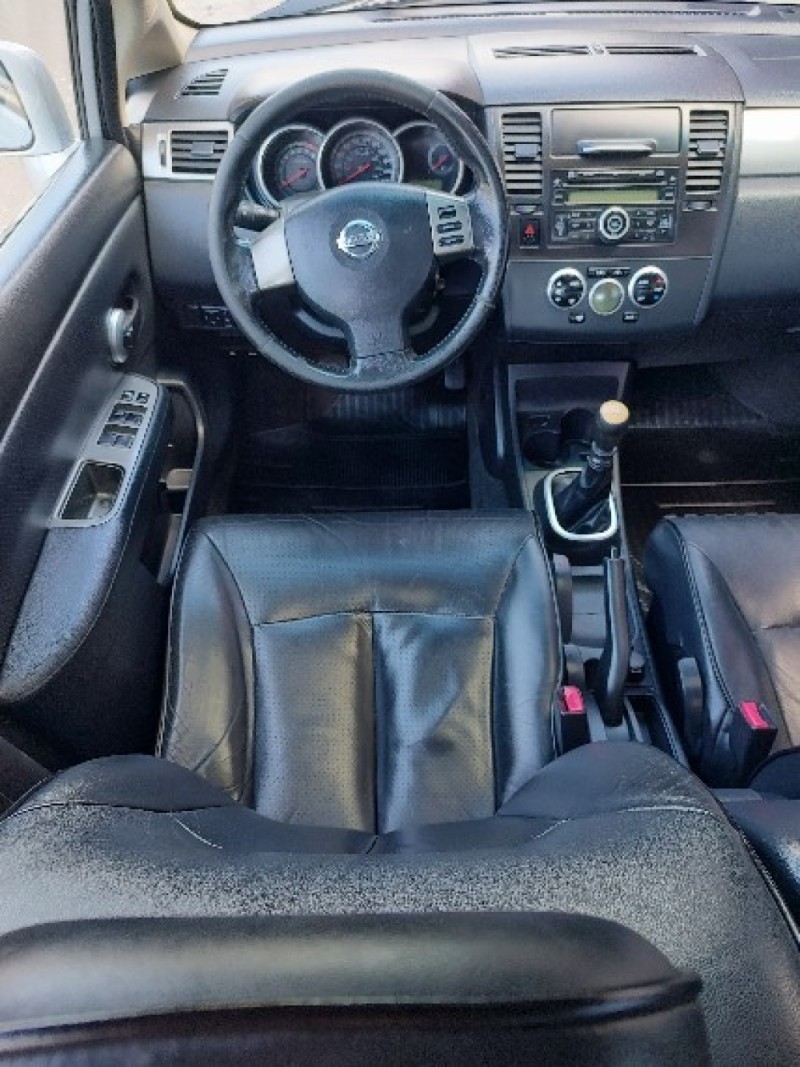 TIIDA 1.8 SL 16V FLEX 4P MANUAL - 2014 - TRêS COROAS