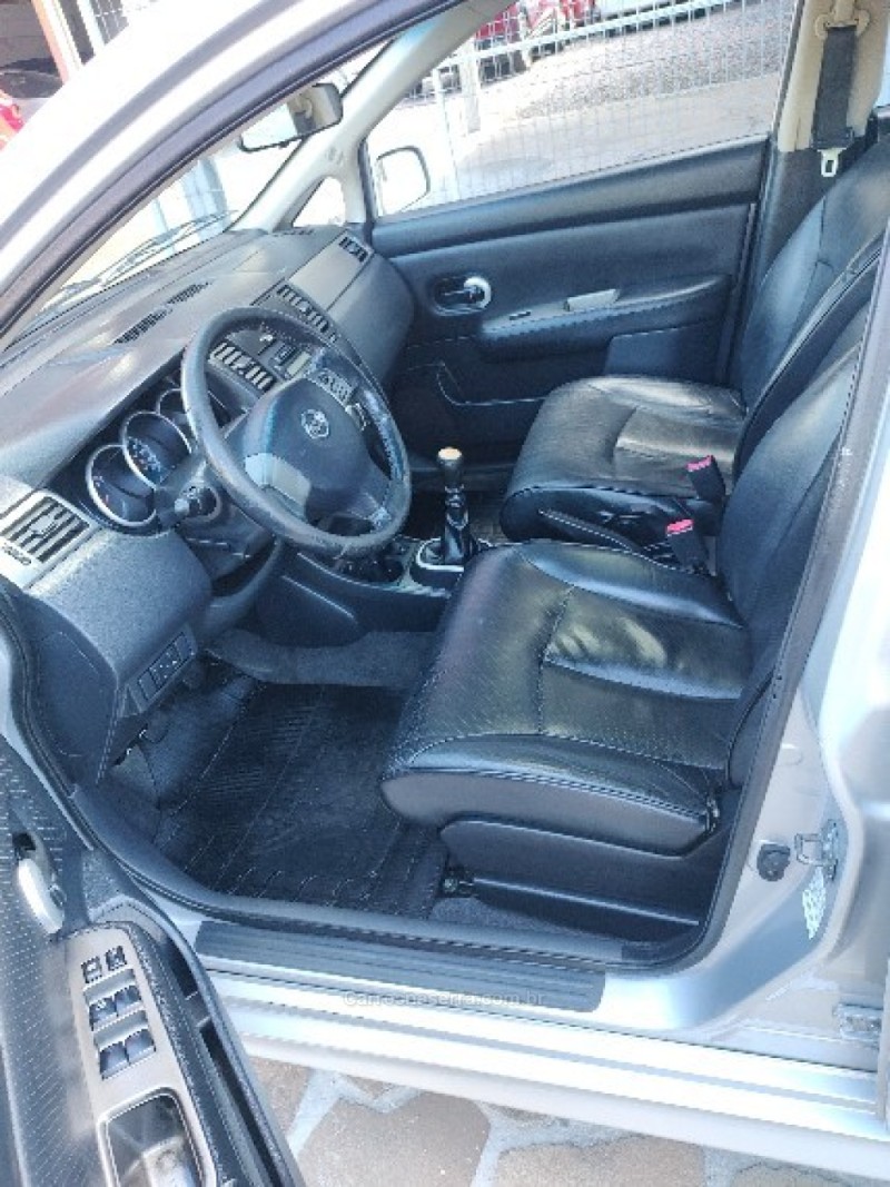 TIIDA 1.8 SL 16V FLEX 4P MANUAL - 2014 - TRêS COROAS