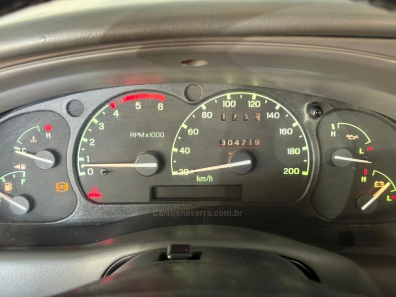 RANGER 2.8 XLT LIMITED 4X4 CD 8V TURBO INTERCOOLER DIESEL 4P MANUAL - 2005 - NOVA PRATA