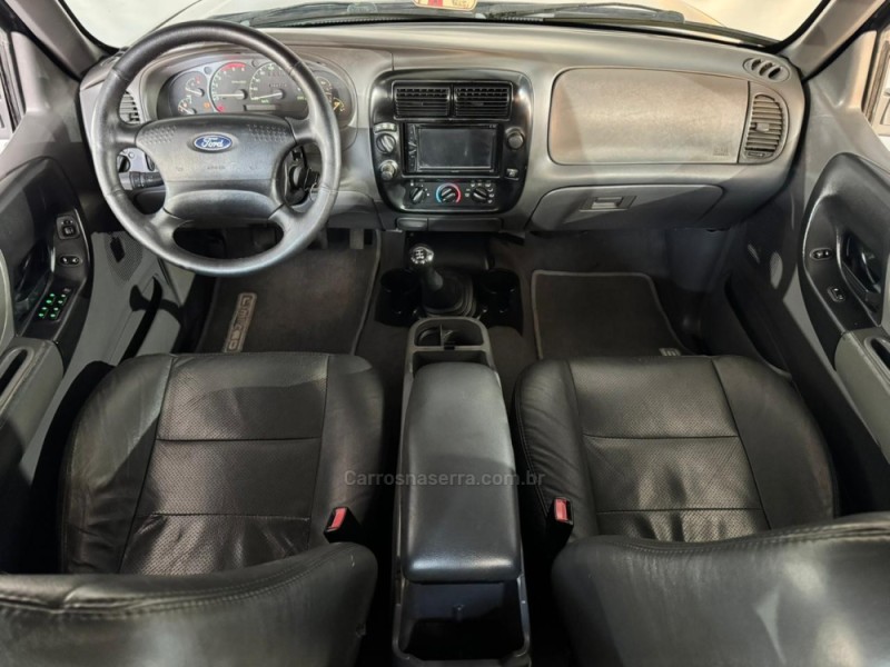 RANGER 2.8 XLT LIMITED 4X4 CD 8V TURBO INTERCOOLER DIESEL 4P MANUAL - 2005 - NOVA PRATA