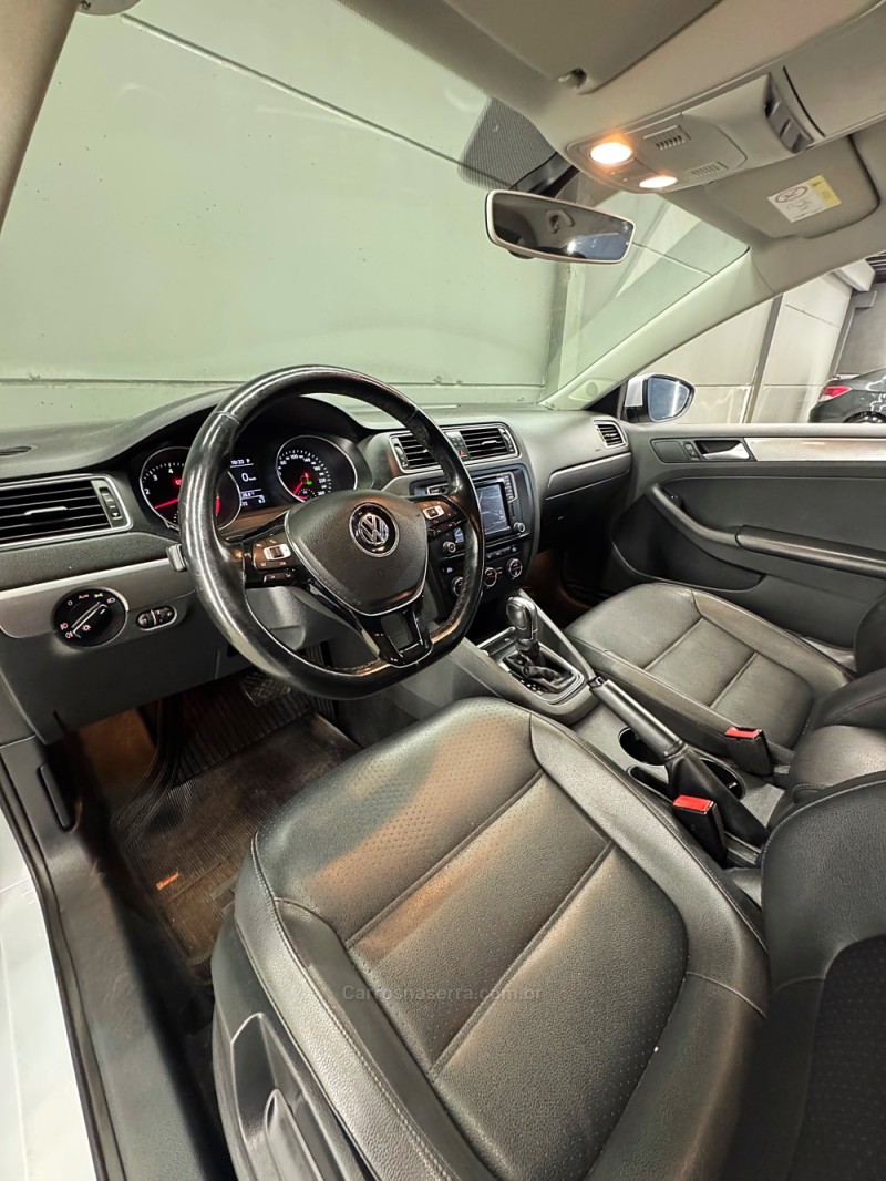 JETTA 1.4 16V TSI COMFORTLINE FLEX 4P TIPTRONIC - 2018 - PASSO FUNDO