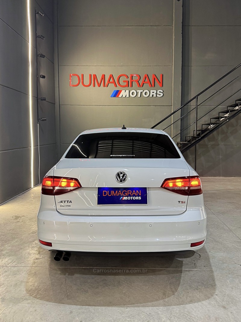 JETTA 1.4 16V TSI COMFORTLINE FLEX 4P TIPTRONIC - 2018 - PASSO FUNDO